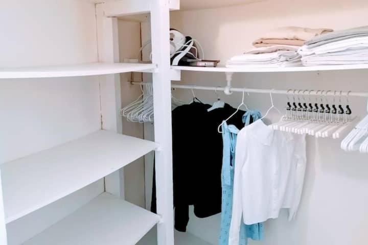 Appartement Rouge Avec Jardin Eymoutiers  Εξωτερικό φωτογραφία
